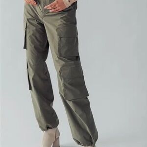 NEW Love Tree Parachute Cargo Pants, Size Large, Army Green